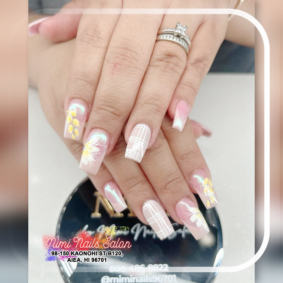 Mimi Nails Salon in Aiea, HI 96701